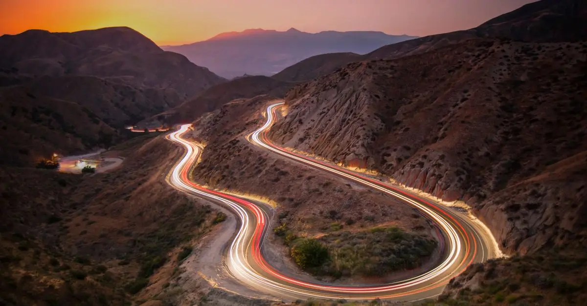 Routes Panoramiques et Camping : Une Aventure en Plein Air