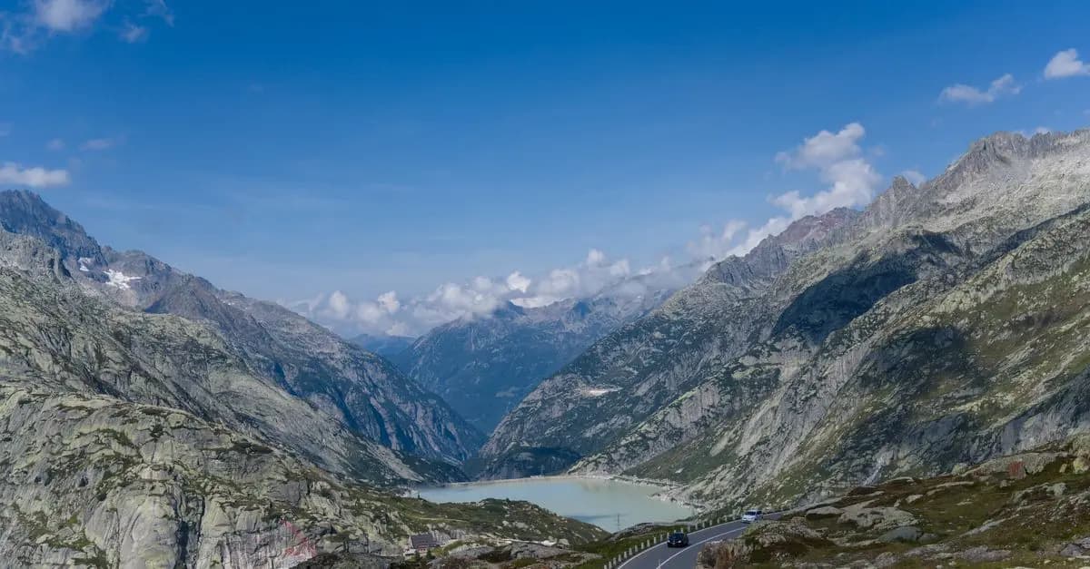 Route Napoléon : L'Histoire d'une Route Panoramique Épique